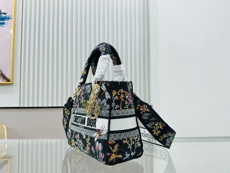 Dior Shopping Bags